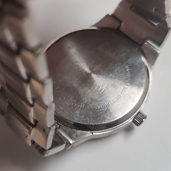 MOSSIMO MENS VINTAGE Blue STAINLESS STEEL WATCH *FOR PARTS* - Picture 3 of 6